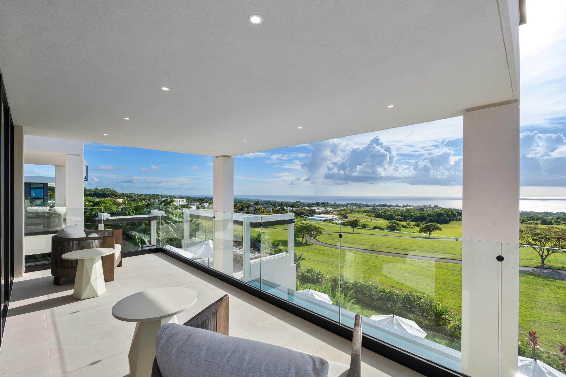 Above the Clouds property photo 7