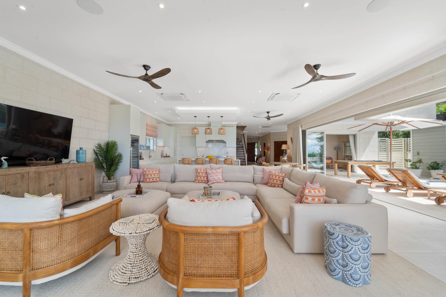 Calabash Villa property photo 12