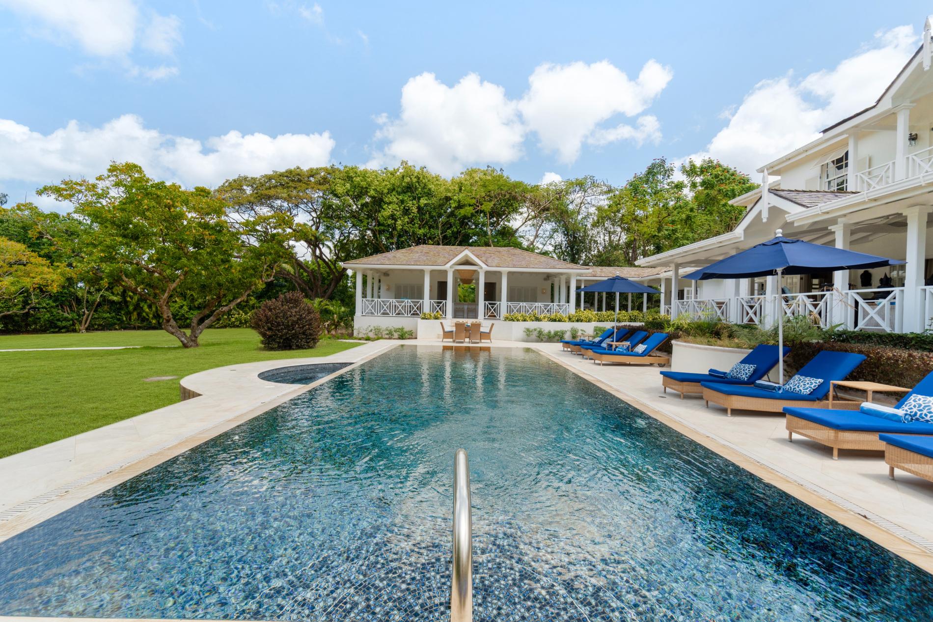 Moon Dance Villa property photo 2