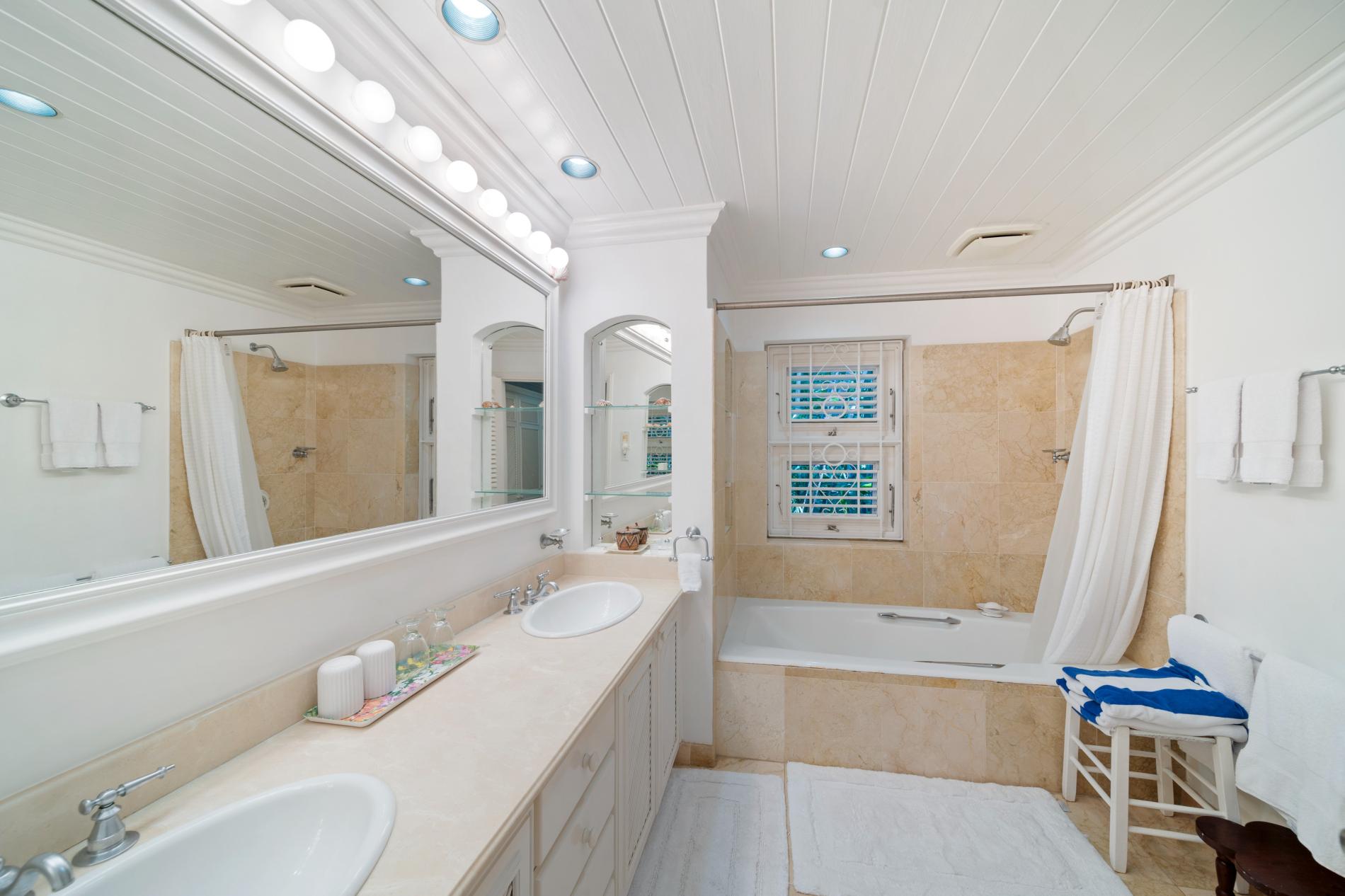 Heronetta property photo 11